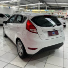 Ford Fiesta 1.6 16V Flex Mec. 5p 2015 Flex