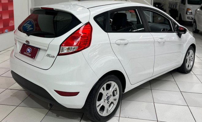Ford Fiesta 1.6 16V Flex Mec. 5p 2015 Flex-4