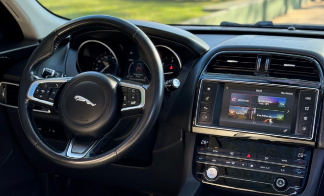 Jaguar F-Pace 2.0 Prestige 180cv Diesel Aut. 2018 Diesel-9