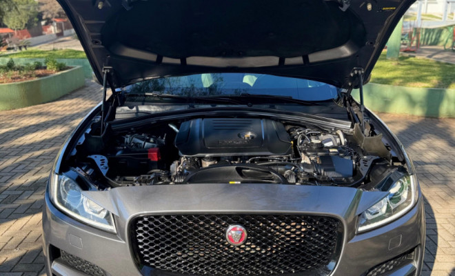 Jaguar F-Pace 2.0 Prestige 180cv Diesel Aut. 2018 Diesel-4