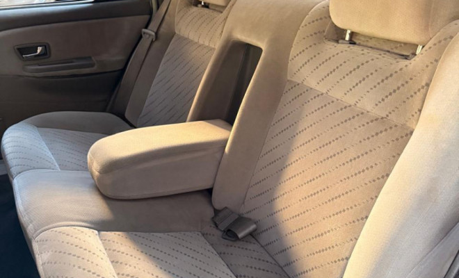 VW - VolksWagen Santana 1.8 Mi 2002 Álcool-3