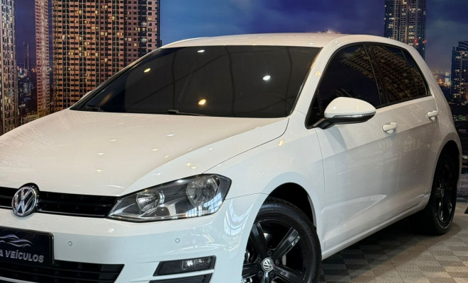 VW - VolksWagen Golf Comfortline 1.4 TSI 140cv Aut. 2015 Gasolina-0