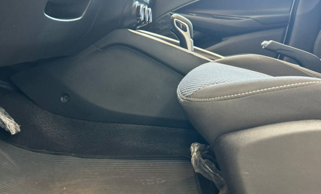 GM - Chevrolet ONIX SEDAN Plus LTZ 1.0 12V TB Flex Aut. 2023 Flex-10