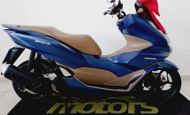 HONDA PCX 160 DLX 2023 Gasolina-2