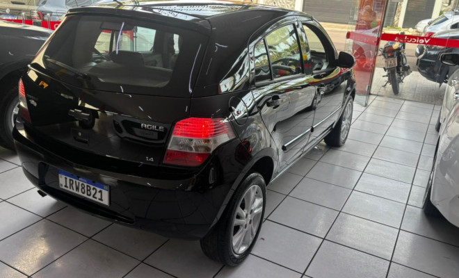 GM - Chevrolet AGILE LTZ 1.4 MPFI 8V FlexPower 5p 2011 Flex-3