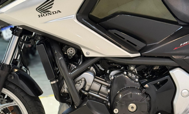 HONDA NC 750X/NC 750X ABS 2019 Gasolina-11
