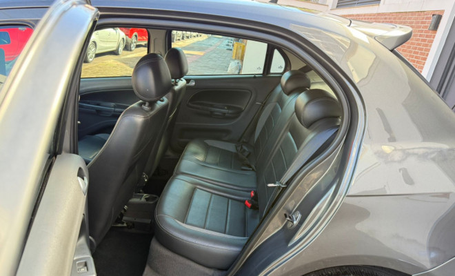 VW - VolksWagen Gol 1.6 I MOTI.Power/Highli T.Flex 8V 4p 2012 Flex-7