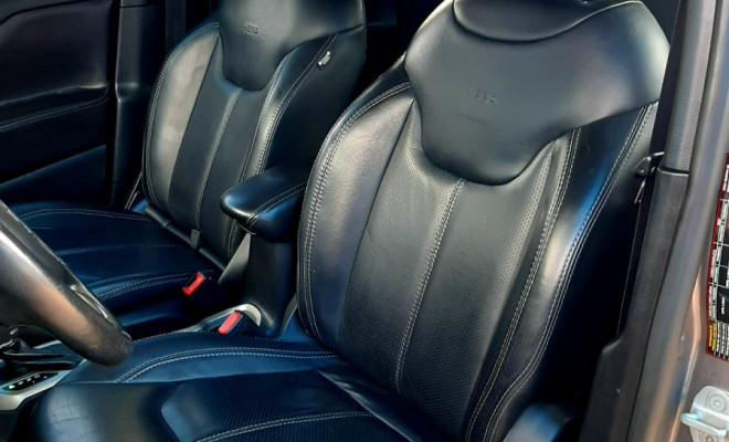 Jeep Renegade Longitude 1.8 4x2 Flex 16V Aut. 2017 Flex-6