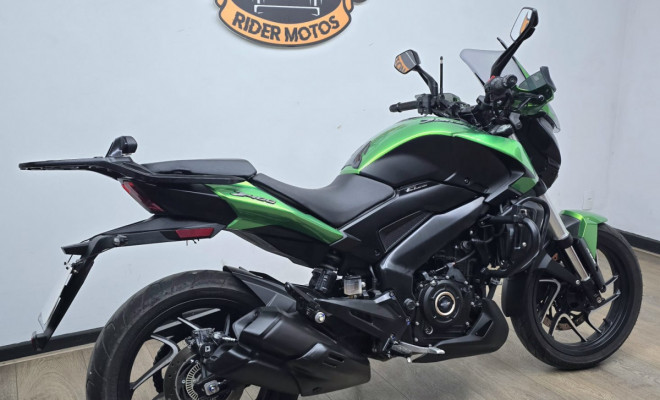 BAJAJ DOMINAR 400  2024 Gasolina-12