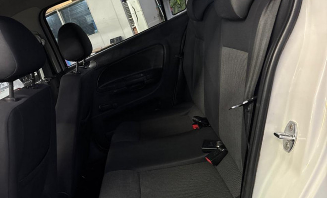 VW - VolksWagen Gol City (Trend)/Titan 1.0 T. Flex 8V 4p 2013 Flex-5
