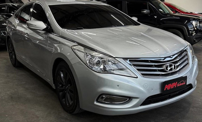 Hyundai AZERA 3.0 V6-0