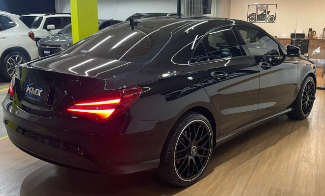 Mercedes-Benz CLA-180 1.6 16V 122cv Aut. 2018 Gasolina-6