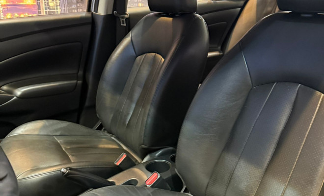 Nissan VERSA SL 1.6 16V FlexStart 4p Aut. 2018 Flex-8