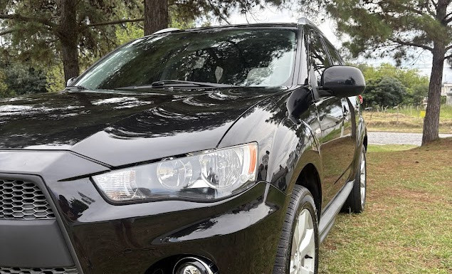 Mitsubishi OUTLANDER 3.0/ GT 3.0 V6 Aut. 2011 Gasolina-2