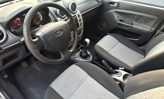 Ford Fiesta Sed. 1.6 8V Flex 4p 2012 Flex-0