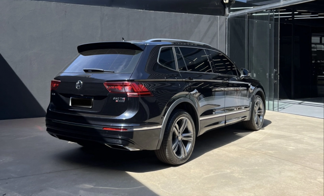 VW - VolksWagen TIGUAN Allspac R-Line 350 TSI 2.0 4x4 2020 Gasolina-0