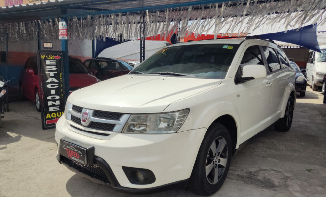 Fiat FREEMONT EMOT./PRECISION 2.4 16V 5p Aut. 2014 Gasolina-1