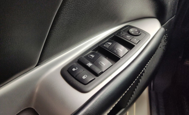 Fiat FREEMONT EMOT./PRECISION 2.4 16V 5p Aut. 2014 Gasolina-7