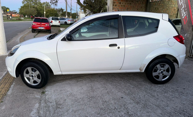 Ford Ka 1.0 8V Flex - 2011-4