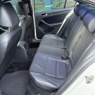 VW - VolksWagen JETTA Comfortline 2.0 T.Flex 8V 4p Tipt. 2013 Flex-6