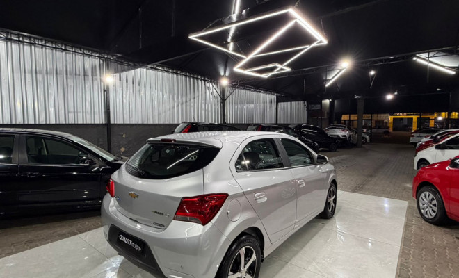 GM - Chevrolet ONIX HATCH LT 1.4 8V FlexPower 5p Aut. 2018 Flex-2