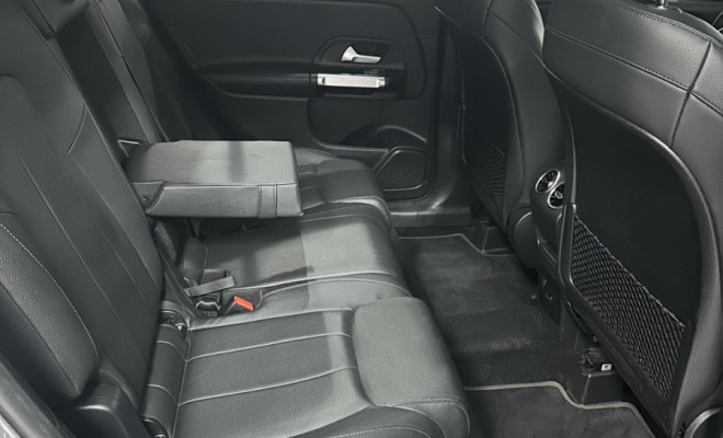 Mercedes-Benz GLB 200 Progressive 1.3 TB 16V Aut. 2021 Gasolina-13