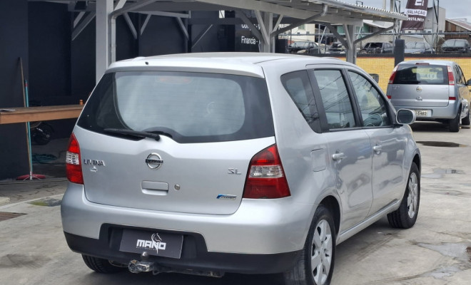 Nissan LIVINA SL 1.8 16V Flex Fuel Aut. 2010 Flex-3