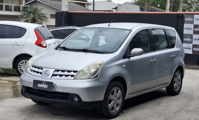 Nissan LIVINA SL 1.8 16V Flex Fuel Aut. 2010 Flex-0