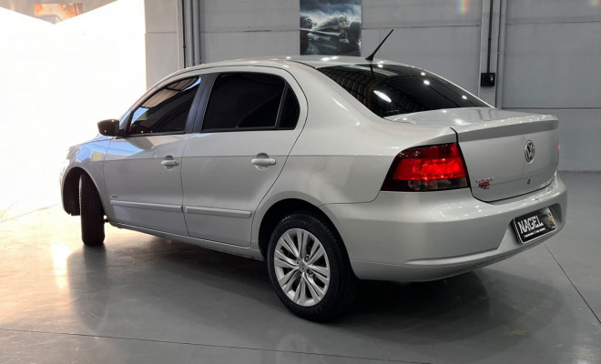 VW - VolksWagen VOYAGE 1.0/1.0 City Mi Total Flex 8V 4p 2010 Flex-2
