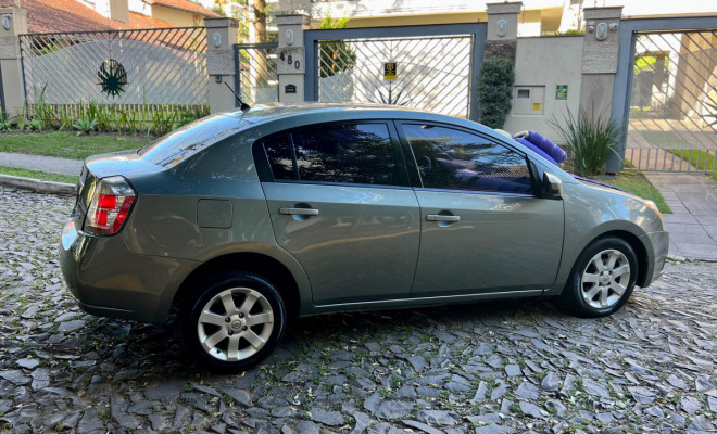 Nissan Sentra 2.0/ 2.0 Flex Fuel 16V Mec. 2008 Gasolina-13