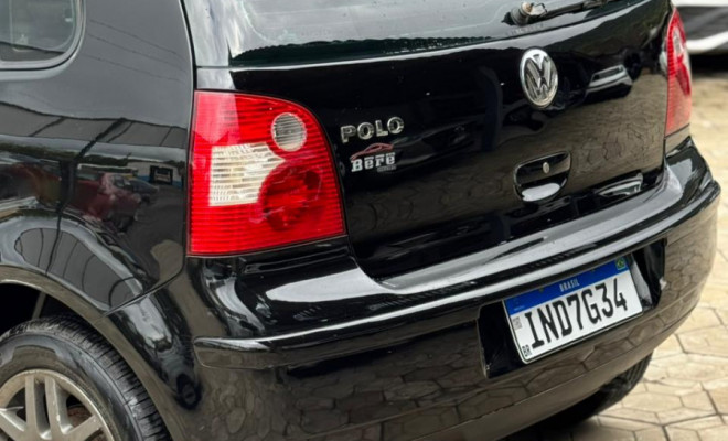 VW - VolksWagen Polo 1.6 Mi/S.Ouro 1.6 Mi Tot.Flex 8V 5p 2006 Flex-4