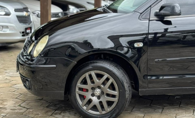 VW - VolksWagen Polo 1.6 Mi/S.Ouro 1.6 Mi Tot.Flex 8V 5p 2006 Flex-0