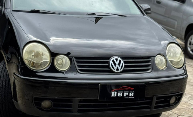 VW - VolksWagen Polo 1.6 Mi/S.Ouro 1.6 Mi Tot.Flex 8V 5p 2006 Flex-8