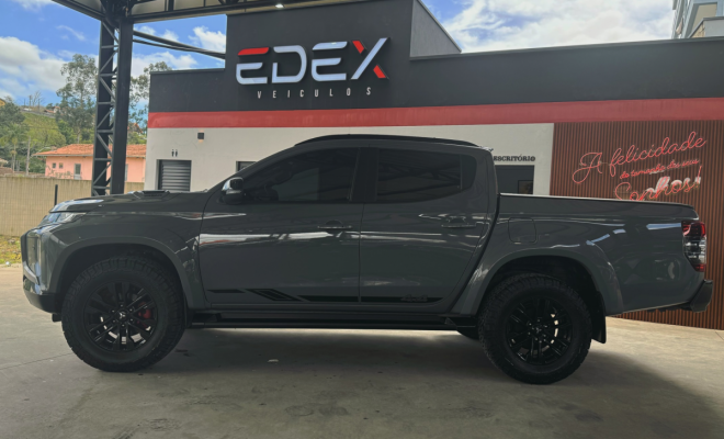 Mitsubishi L200 Triton Sport HPE-S 2.4 CD Dies. Aut 2025 Diesel