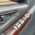 GM - Chevrolet S10 Blazer Executive 4.3 V6 1999 Gasolina-9