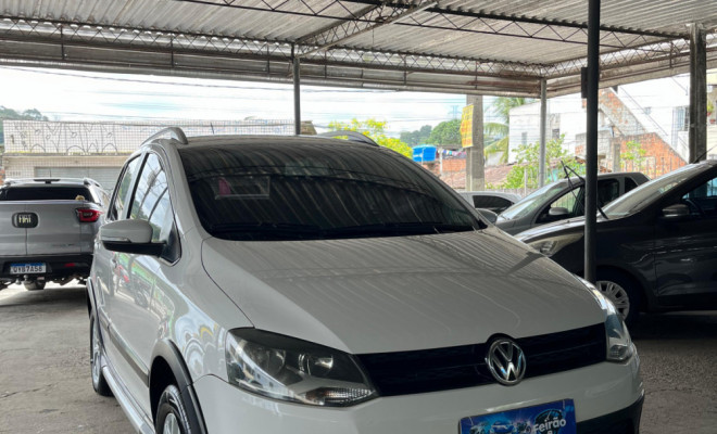 VW - VolksWagen CROSSFOX 1.6 Mi Total Flex 8V 5p 2013 Flex-0