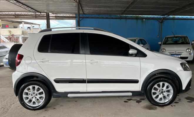 VW - VolksWagen CROSSFOX 1.6 Mi Total Flex 8V 5p 2013 Flex-7