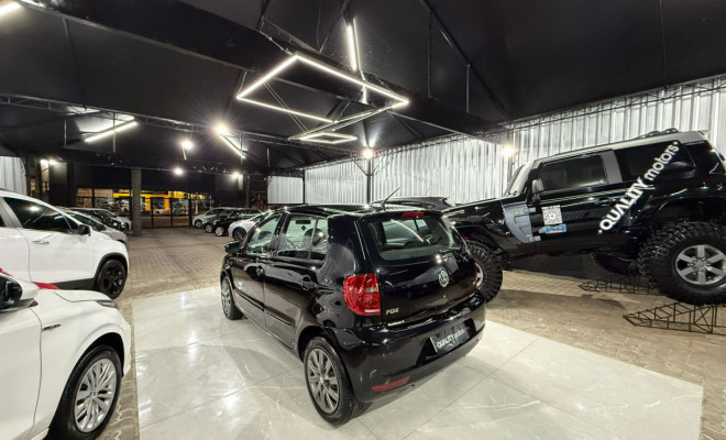VW - VolksWagen Fox 1.6 Mi Total Flex 8V 5p 2013 Flex-4