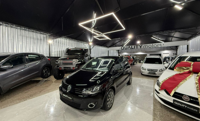 VW - VolksWagen Fox 1.6 Mi Total Flex 8V 5p 2013 Flex-1