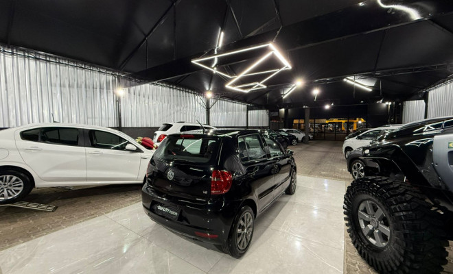 VW - VolksWagen Fox 1.6 Mi Total Flex 8V 5p 2013 Flex-2