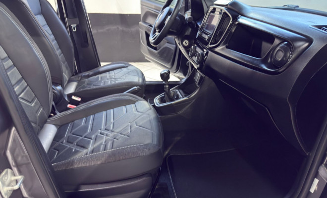 Fiat Strada Volcano 1.3 Flex 8V CD 2023 Flex-11