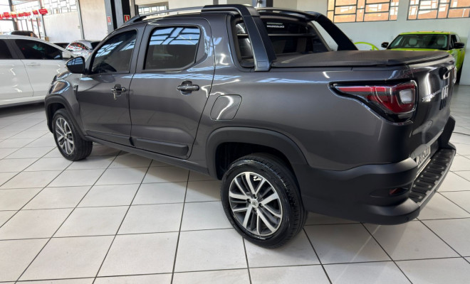 Fiat Strada Volcano 1.3 Flex 8V CD 2023 Flex-9