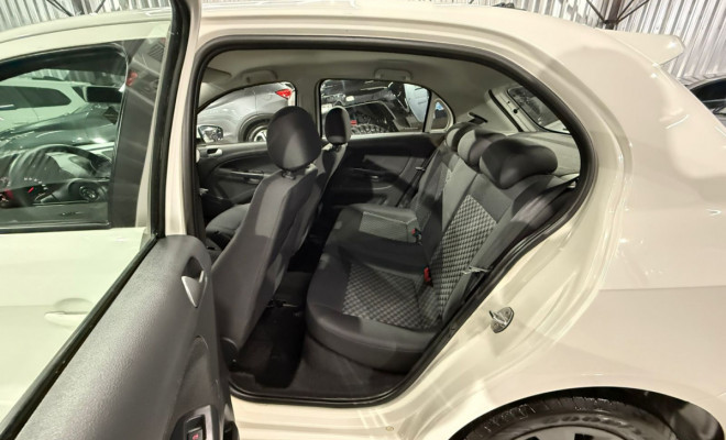 VW - VolksWagen Gol City (Trend)/Titan 1.0 T. Flex 8V 4p 2015 Flex-10