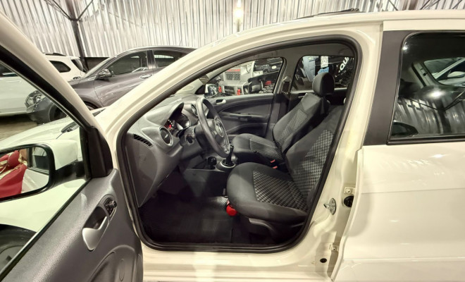 VW - VolksWagen Gol City (Trend)/Titan 1.0 T. Flex 8V 4p 2015 Flex-9