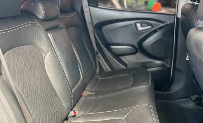 Hyundai ix35 2.0 16V 170cv 2WD/4WD Aut. 2012 Flex-8