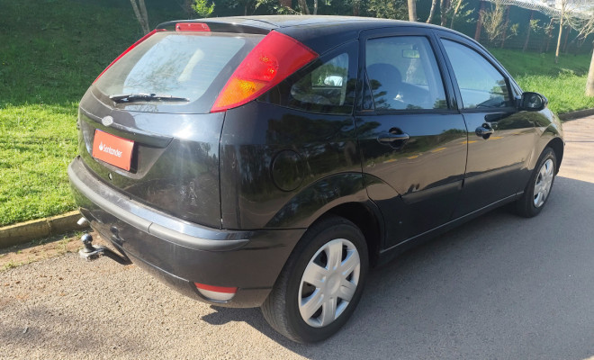 Ford Focus 1.6 S/SE/SE Plus Flex 8V/16V  5p 2004 Flex-2