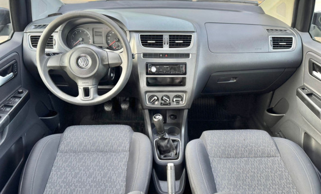 VW - VolksWagen Fox 1.0 Mi Total Flex 8V 5p 2014 Flex-7