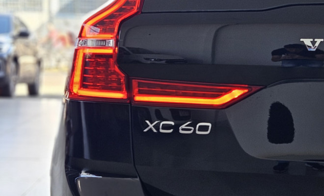 Volvo XC 60 T-8 R-DESIGN 2.0 (Híbrido) 2019 Híbrido-16