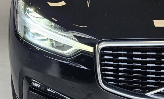 Volvo XC 60 T-8 R-DESIGN 2.0 (Híbrido) 2019 Híbrido-3