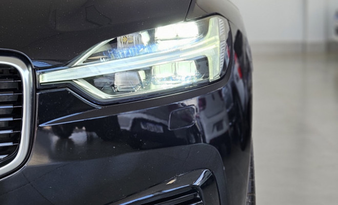 Volvo XC 60 T-8 R-DESIGN 2.0 (Híbrido) 2019 Híbrido-4